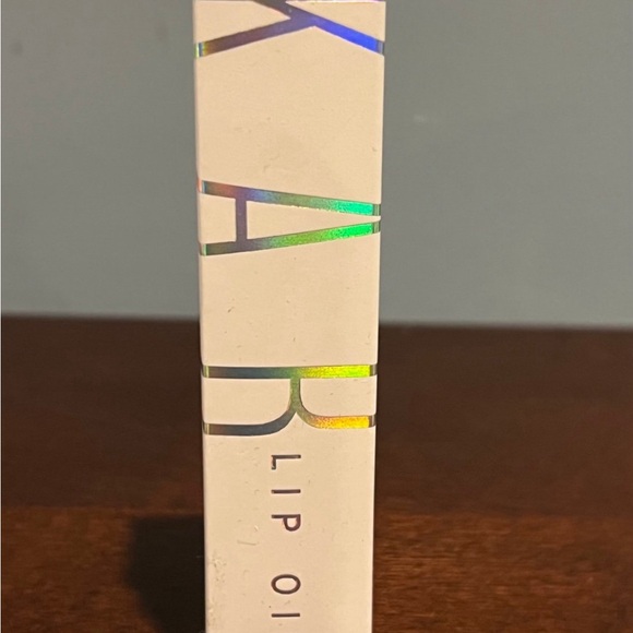 NEW - KAB Lip Oil in Juicy Melon new in box - Picture 3 of 3